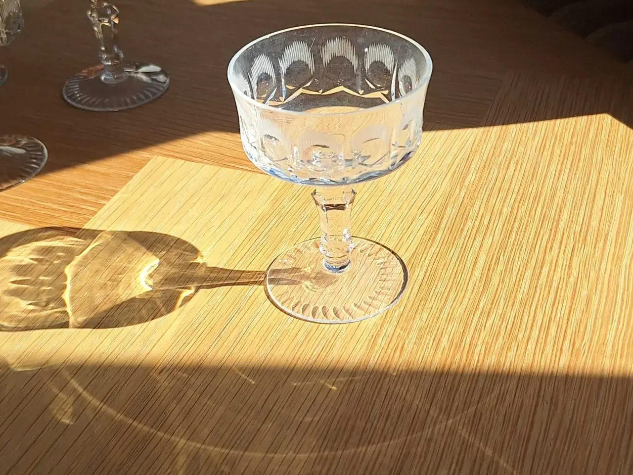 Billede 4 - Seks likørglas 