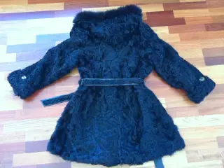 BILLIG, Flot pels jakke,str M/L, 900kr