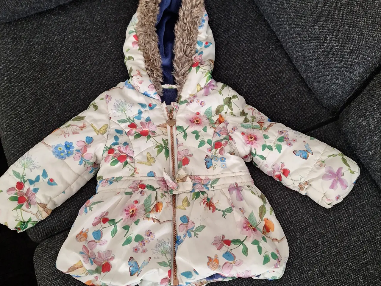 Billede 1 - Vinterfrakke str 9-12 mdr. 100% polyester 