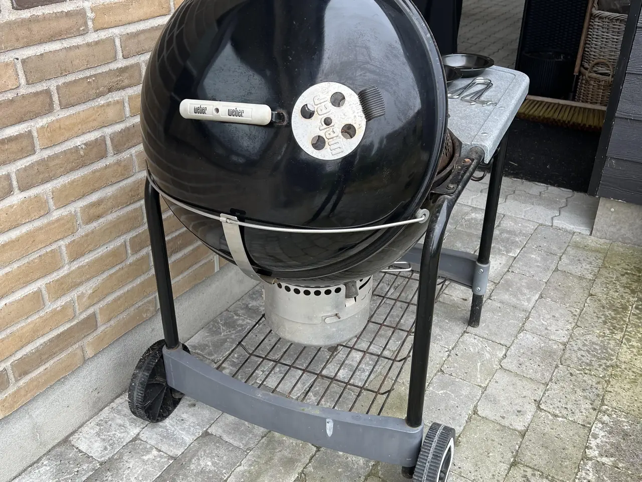 Billede 1 - Weber kuglegrill kul