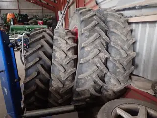 Continental 380/85R46 + 340/85R36