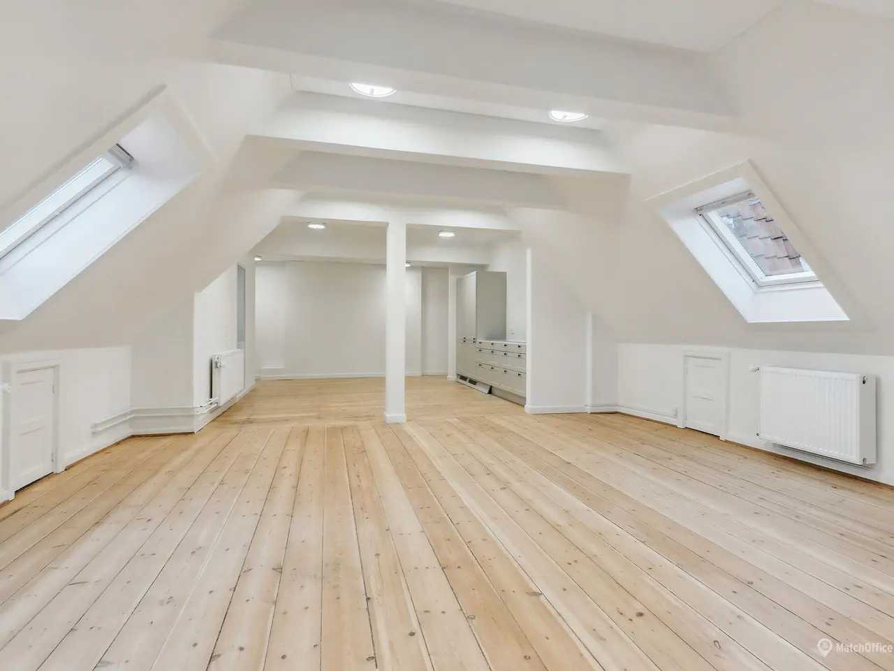 Billede 10 - INGEN BINDING - Flot og nyistandsat storrumskontor på 423 m²