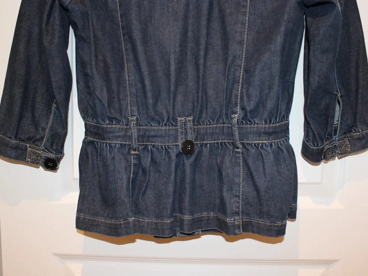 Billede 3 - NY denim jakke fra Noa Noa