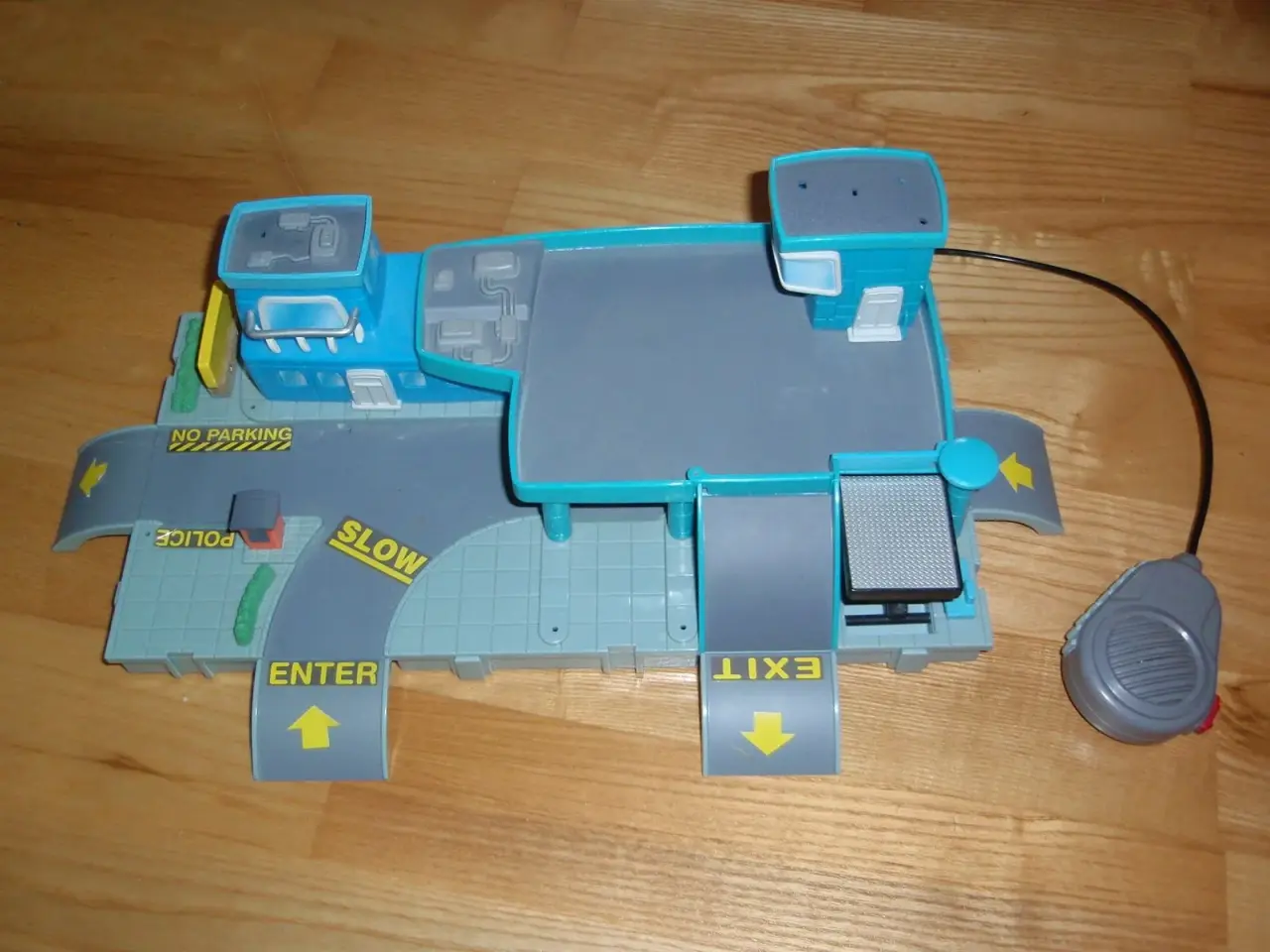 Billede 2 - P-hus med mikrofon