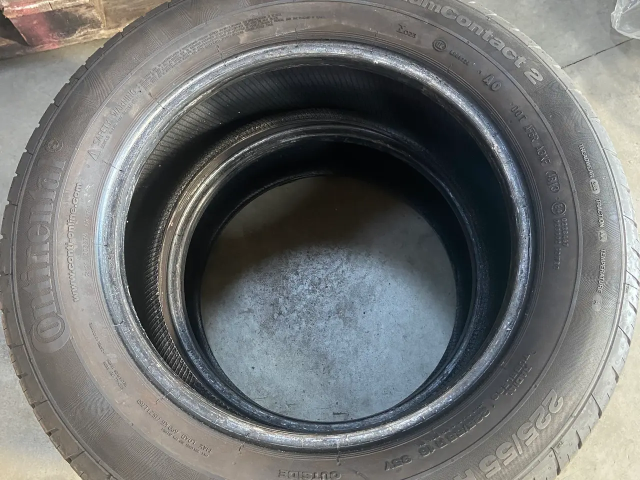 Billede 2 - 225 55 16 conti gode sommerdæk