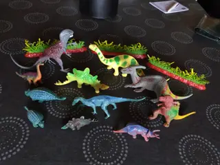 Dinosaurus Lot
