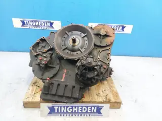 Case 9120 Gearkasse 87705371