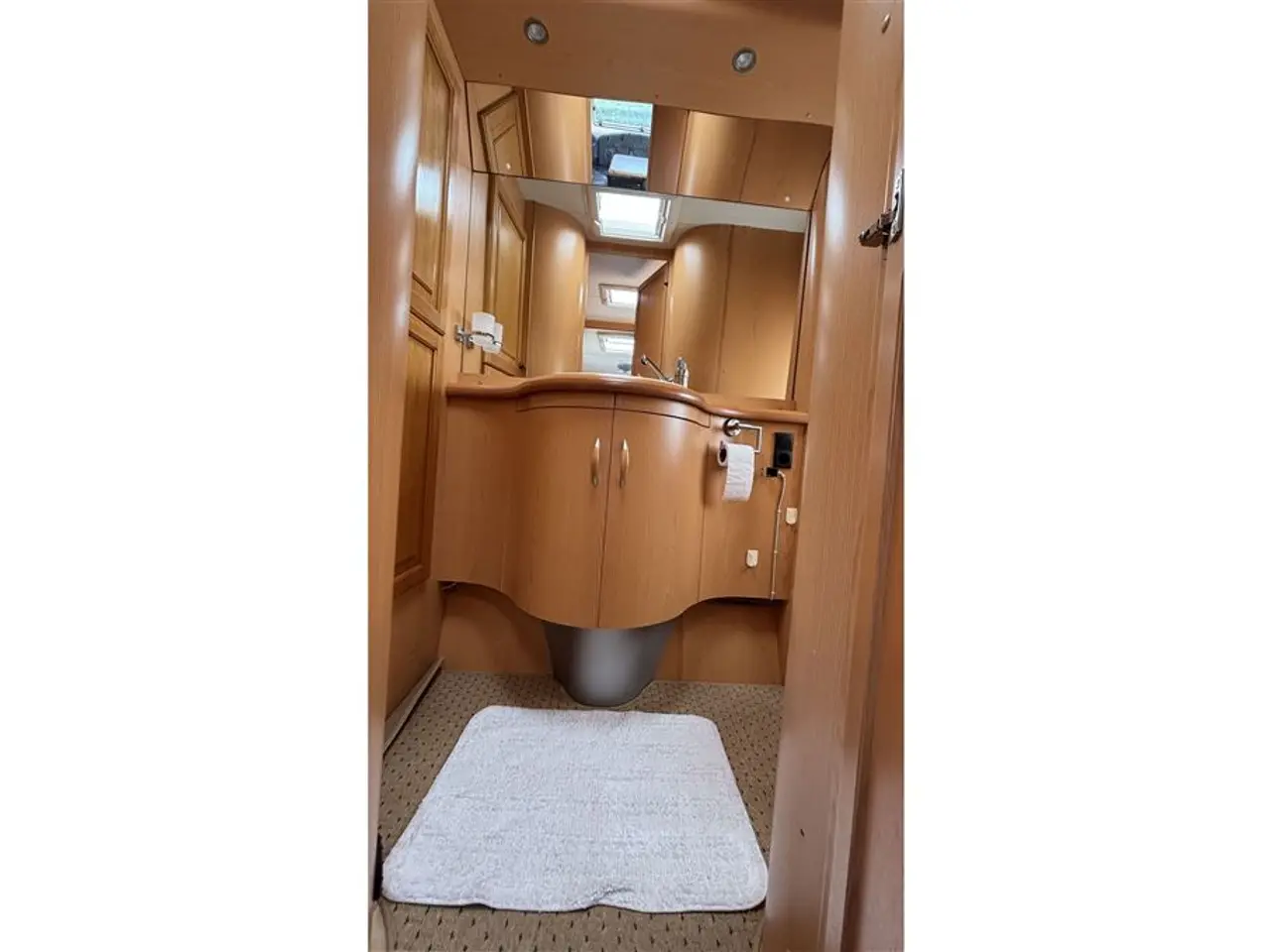 Billede 11 - 2005 - Hobby Prestige 560 WLU   Pæn og velholdt campingvogn