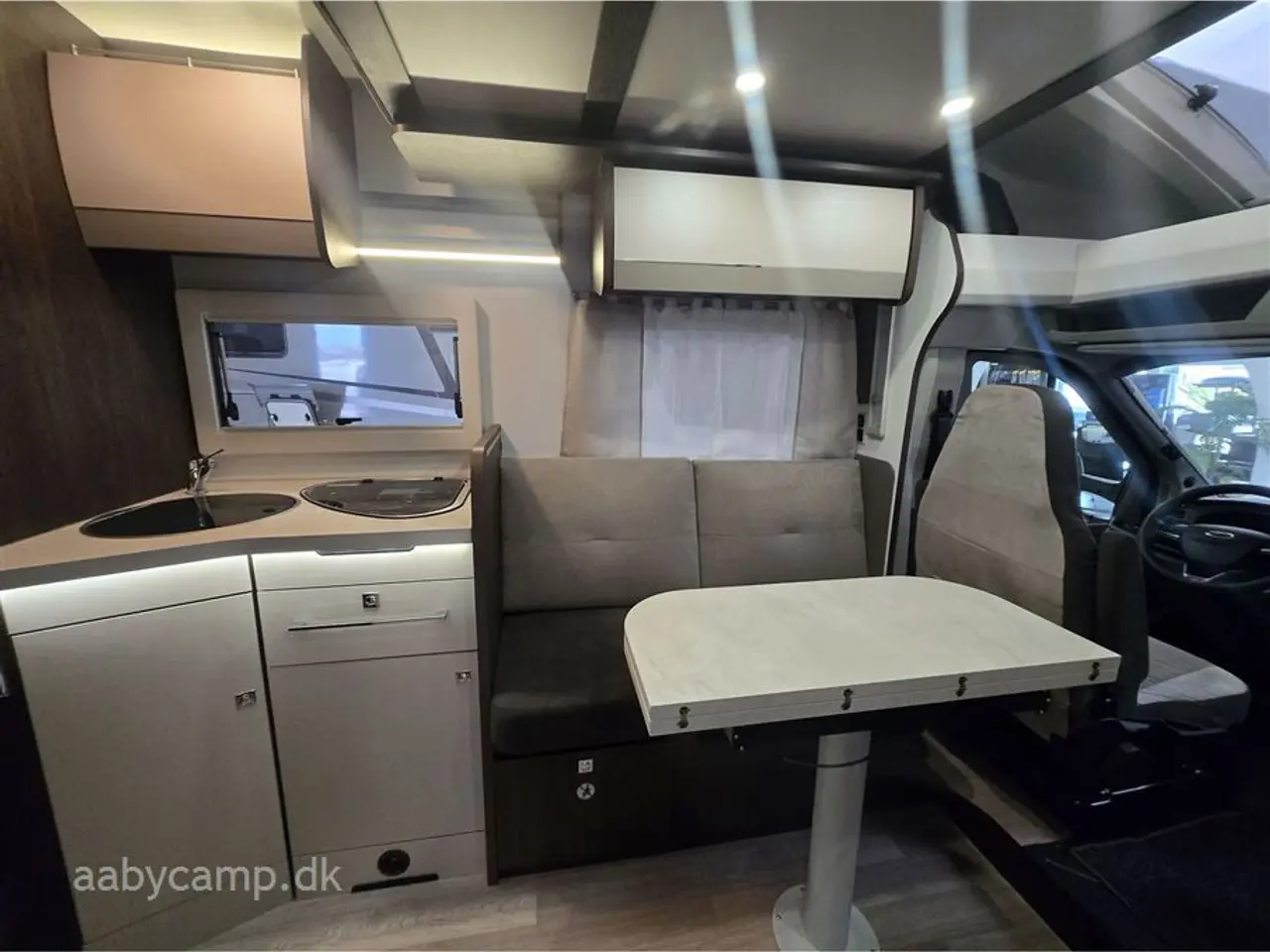 Billede 8 - 2022 - Benimar Tessoro 497 Super lækker familie Camper