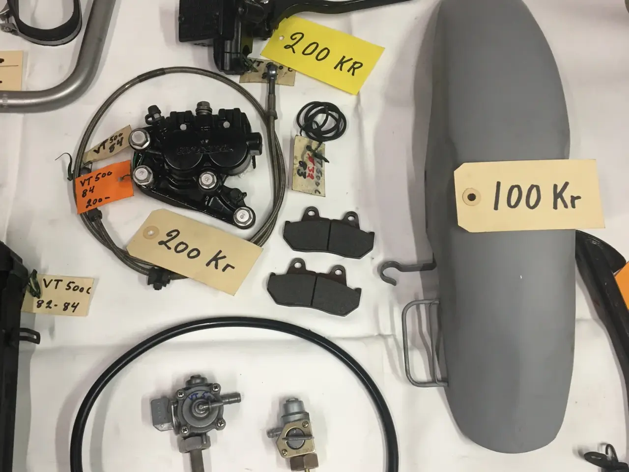 Billede 11 - Reservedele til Honda VT 500 C 84-86 --50%