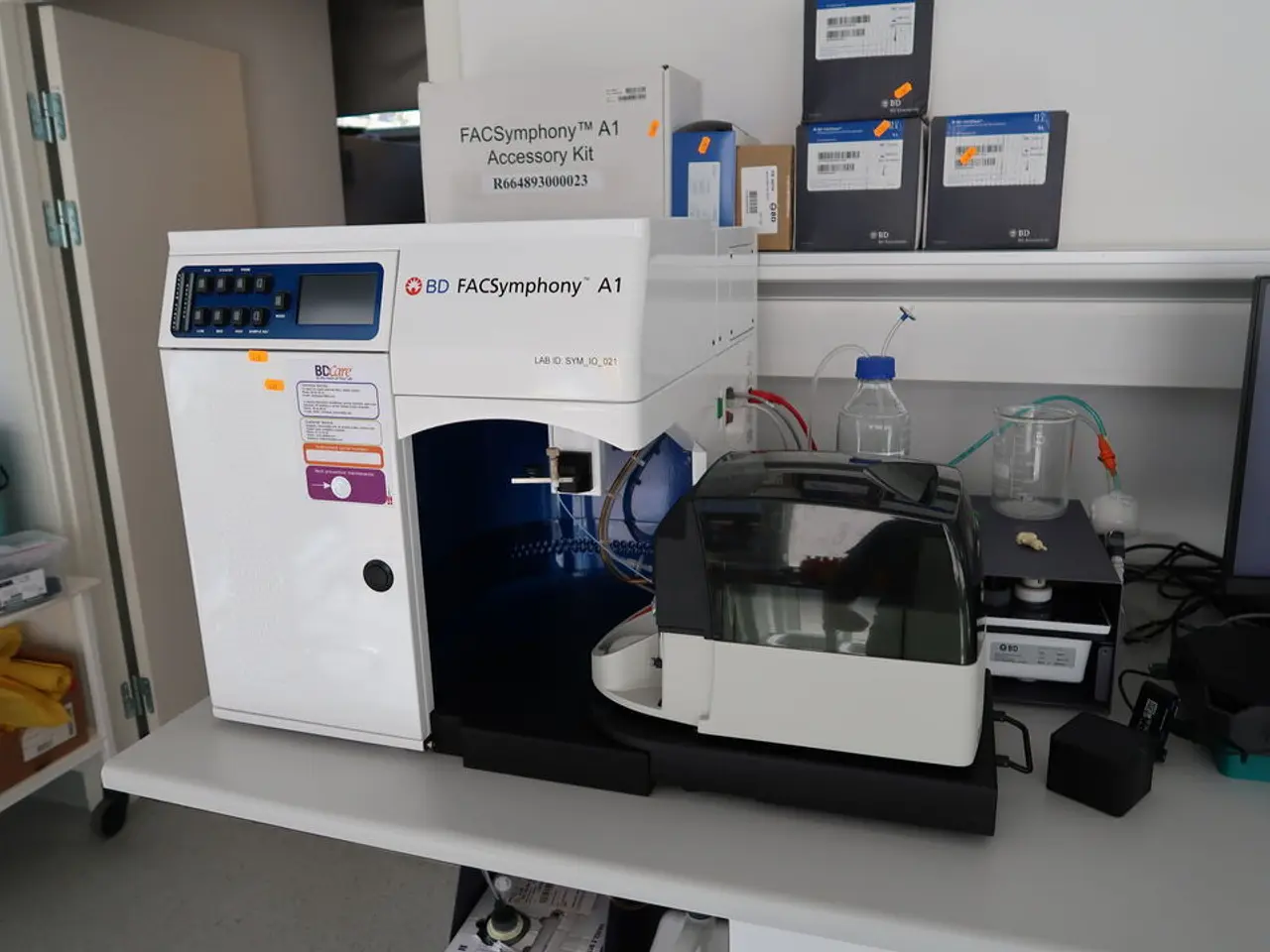 Billede 1 - Cell Analyzer BD FACSymphony A1