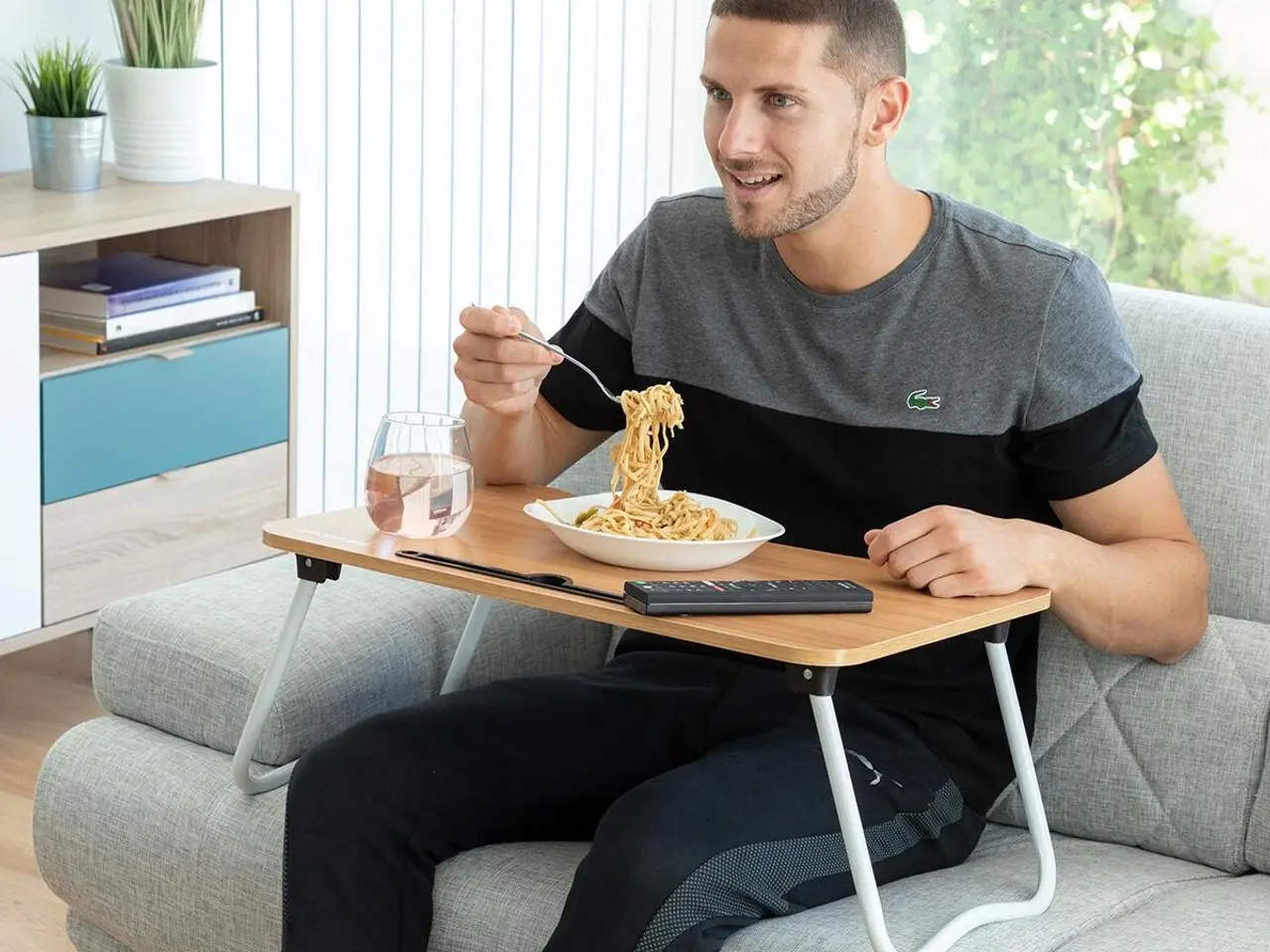 Billede 4 - Seng/bordbakke med ben - Muvisk foldbart støttebord