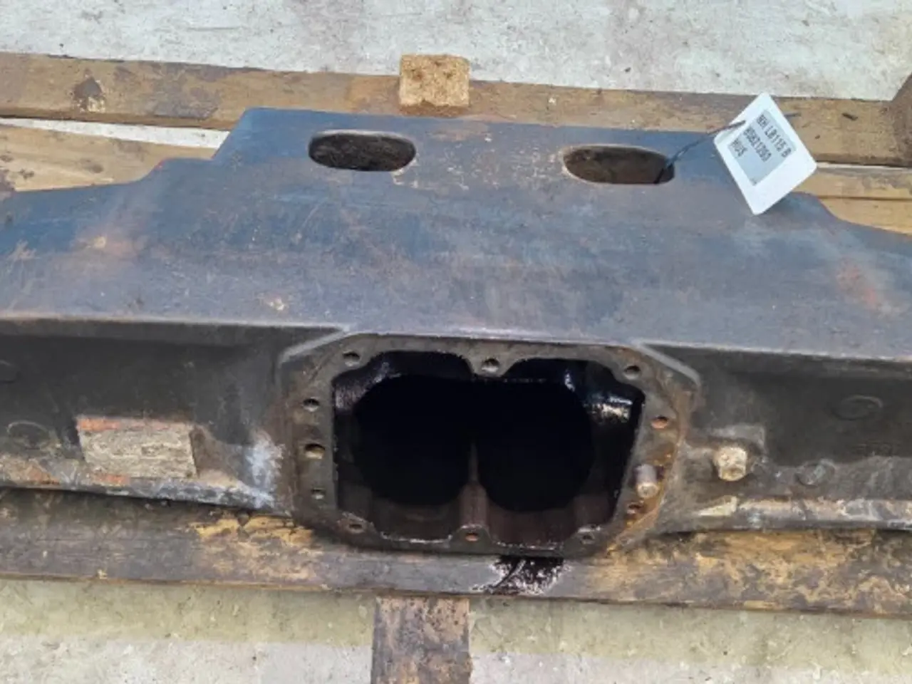 Billede 21 - New Holland LB115B Foraksel Hus 85821293