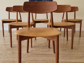 6 Harry Østergaard teak stole