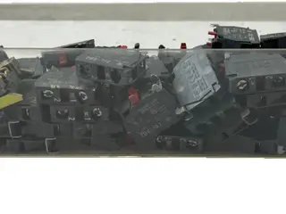 Schneider Electric ZBE102 Harmony XB4/XB5 Contact