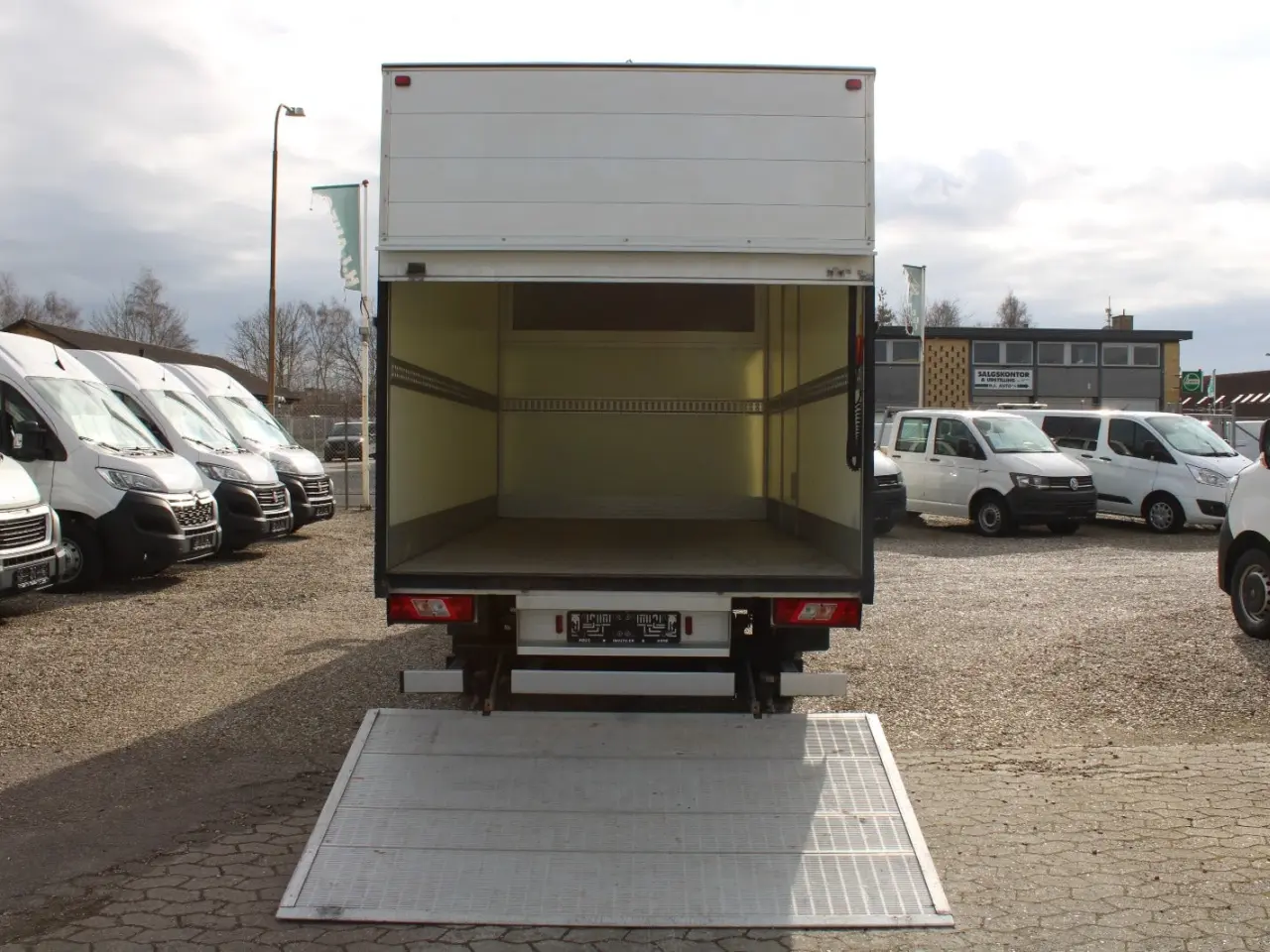 Billede 8 - Ford Transit 350 L4 Chassis 2,0 TDCi 170 Alukasse m/lift FWD