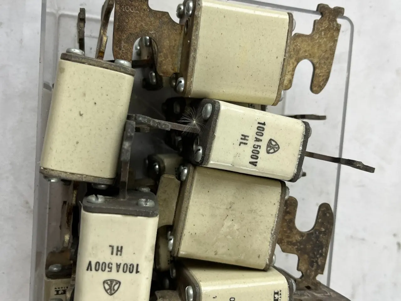 Billede 5 - Bussmann 100A 500V HL Fuses parti Of Approx 20