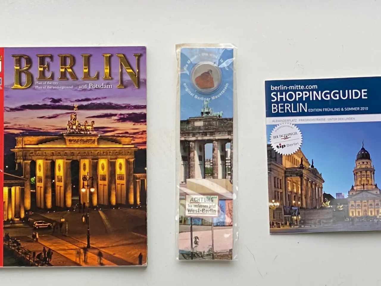 Billede 1 - Berlin Edition City Guide + Mauerstein, kr. 25,-
