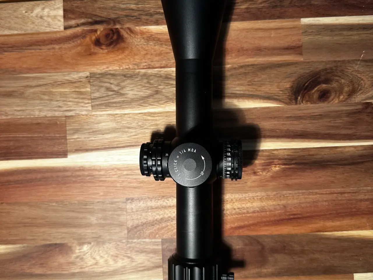 Billede 1 - Element Optics Titan 5-25x56 FFP MOA