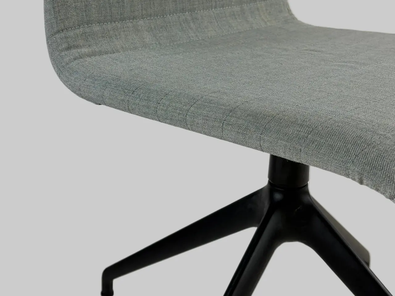 Billede 5 - Savir Design Gate 11 Stol – Grå/Sort Stel