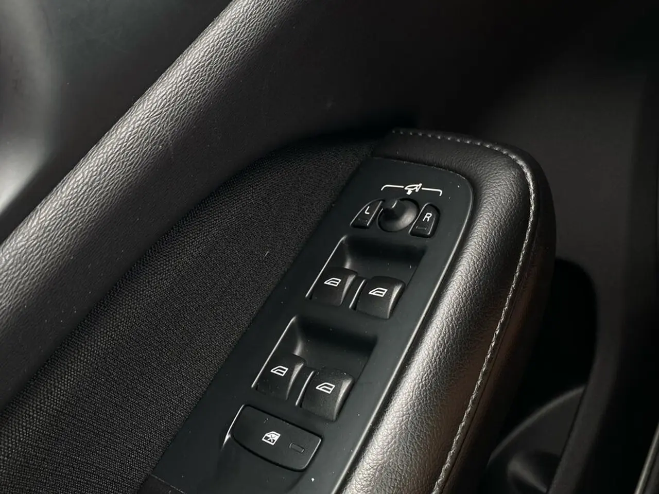 Billede 22 - Volvo V60 2,0 D4 Momentum 190HK Stc 8g Aut.