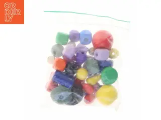 Assorterede perler i blandet farver (str. Pose 9 x 9 cm)