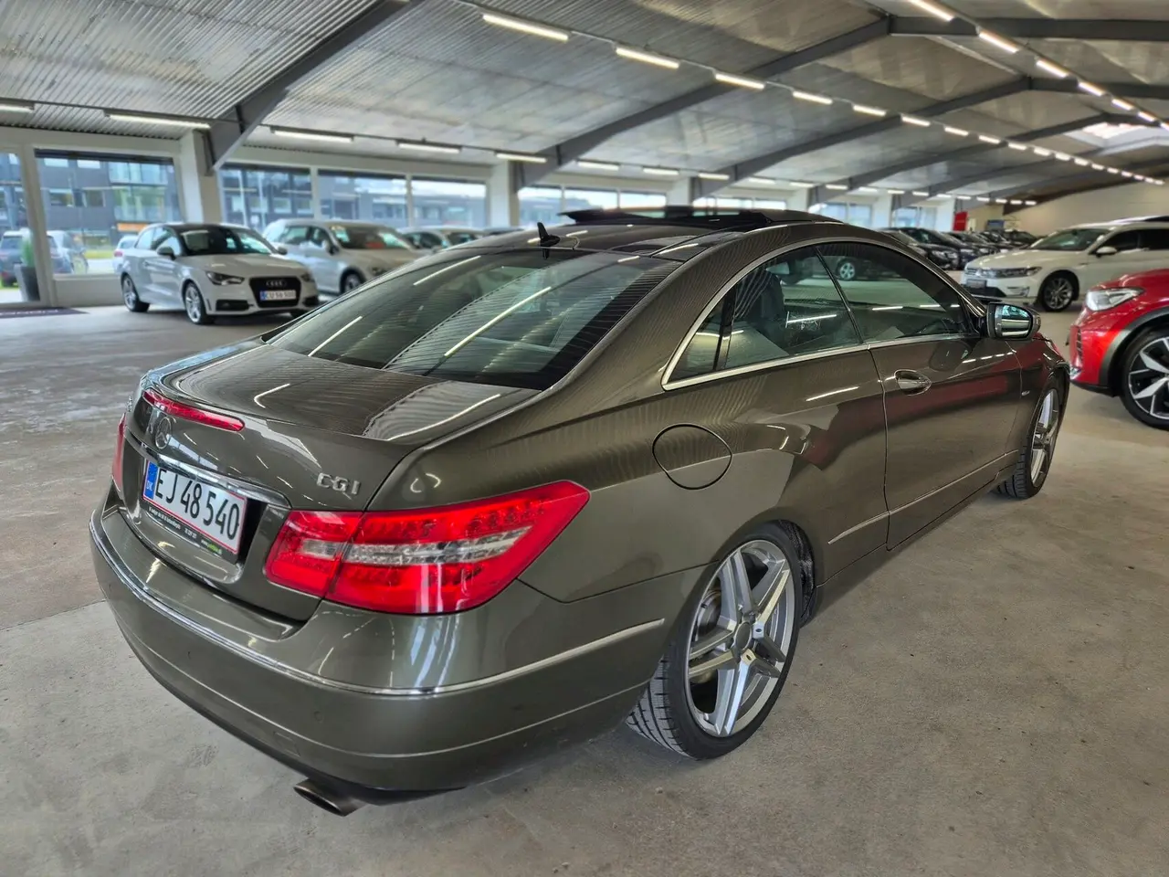 Billede 4 - Mercedes-Benz E350 3,5 CGI BlueEfficiency 292HK 2d Aut.