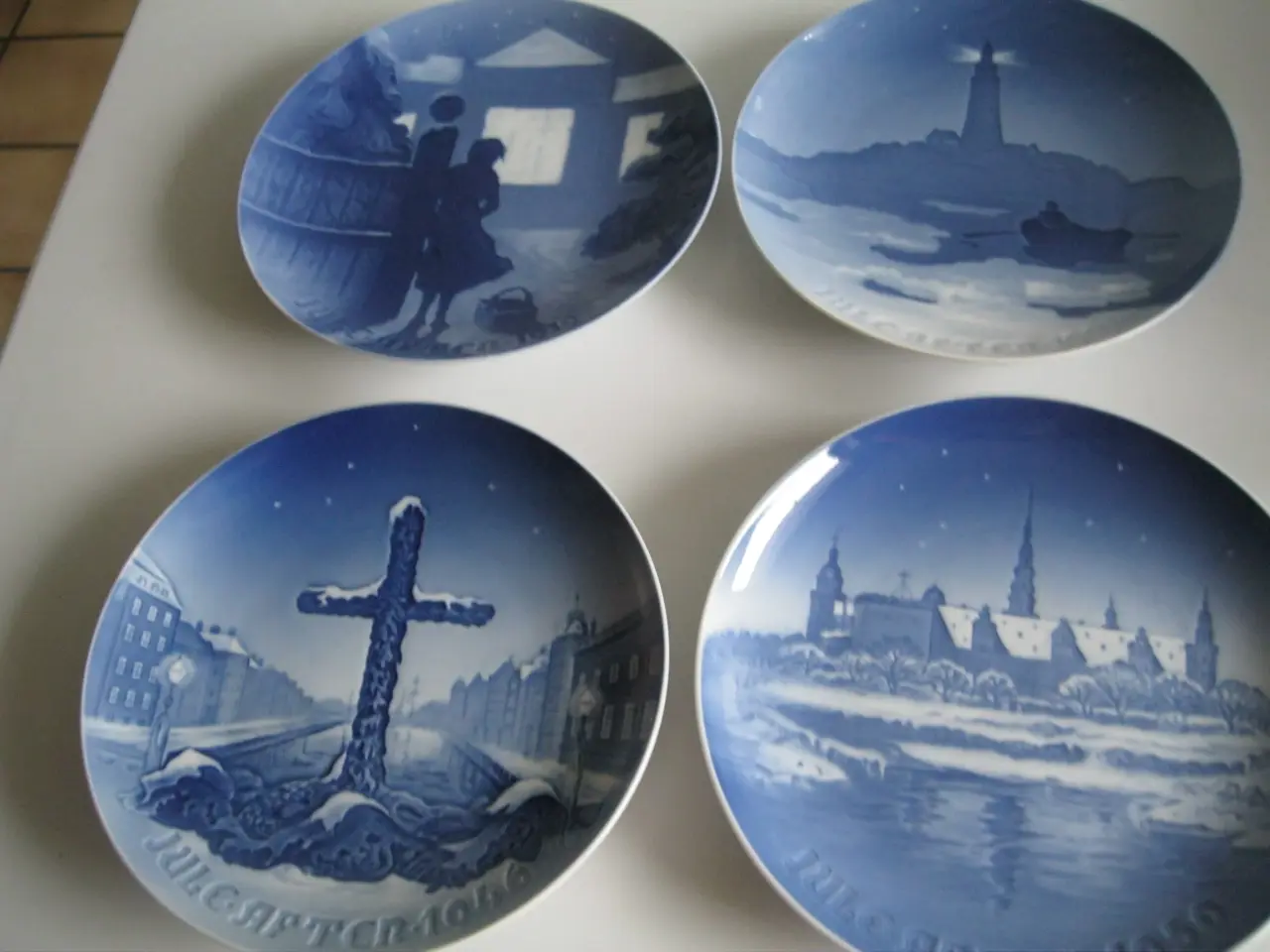 Billede 1 - Gamle B&G juleplatter 1919-1924-1946-1950