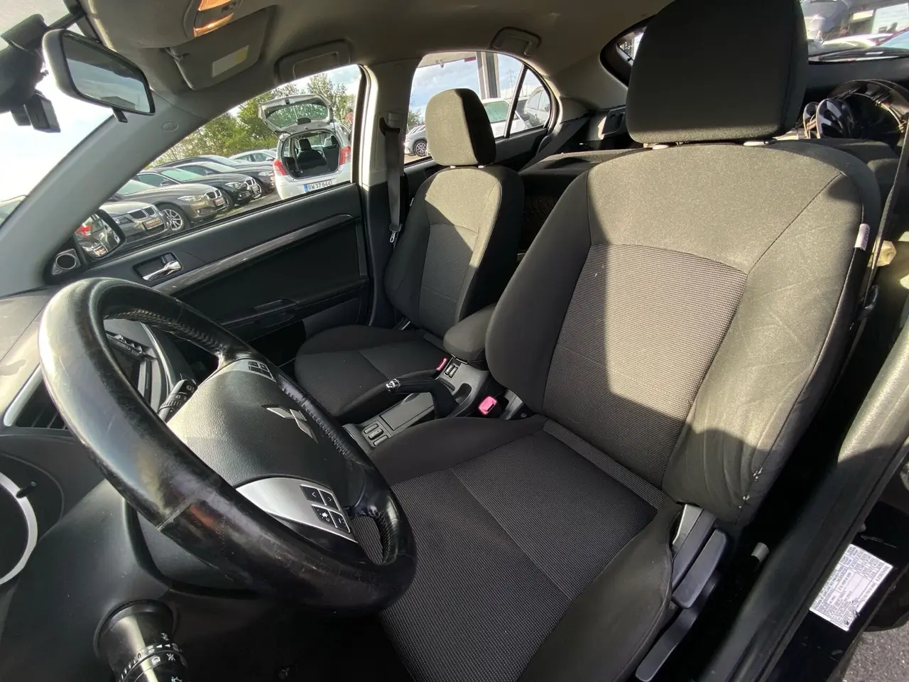 Billede 9 - Mitsubishi Lancer 1,8 Invite 143HK