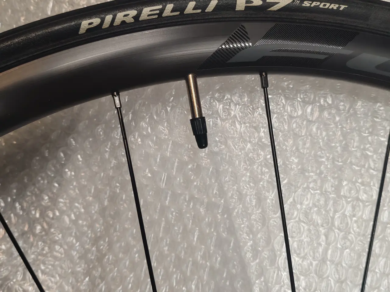 Billede 2 - Fulcrum Racing 600 DB Alu-hjulsæt til racer