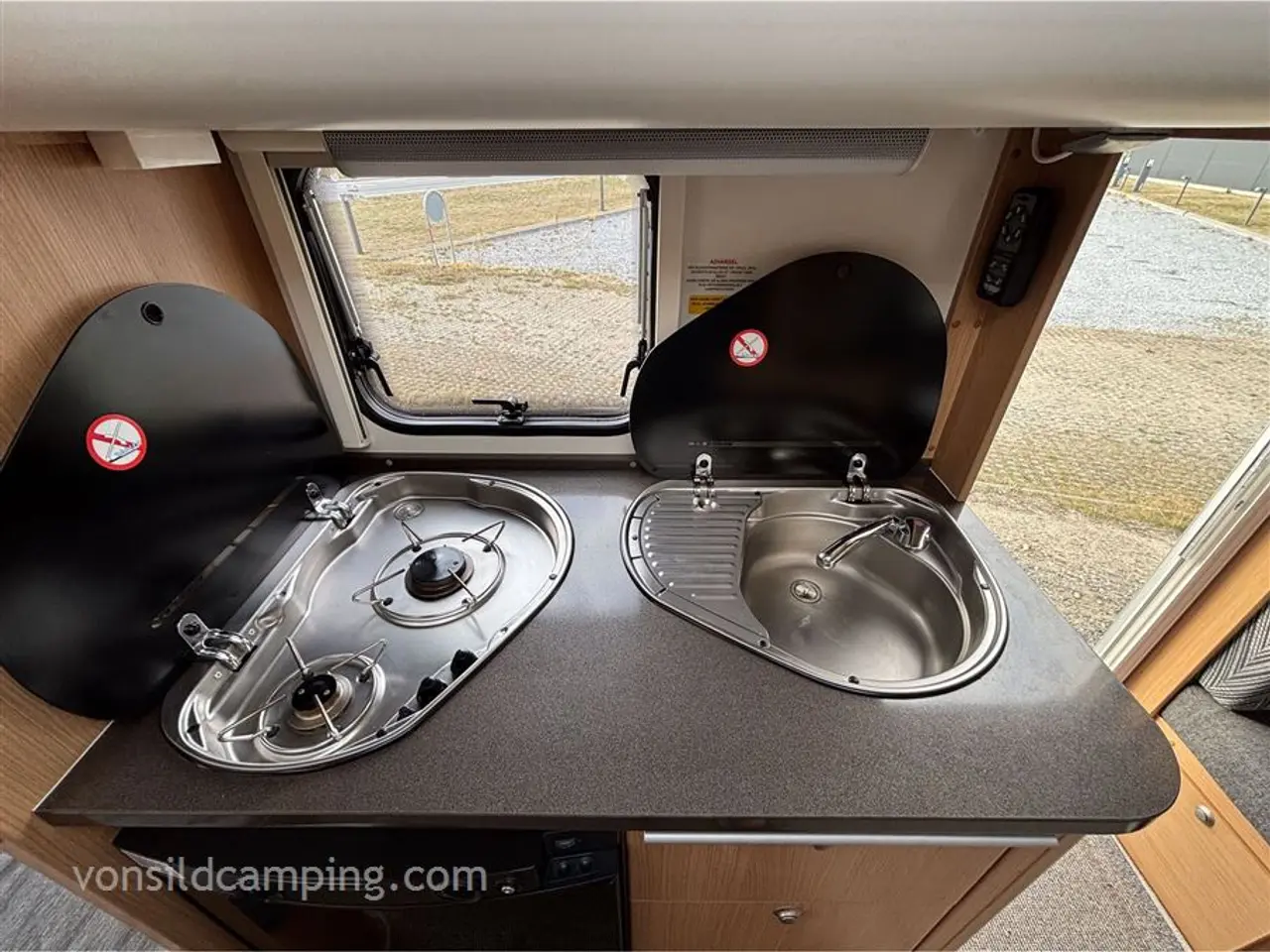 Billede 8 - 2011 - Adria Adora 472