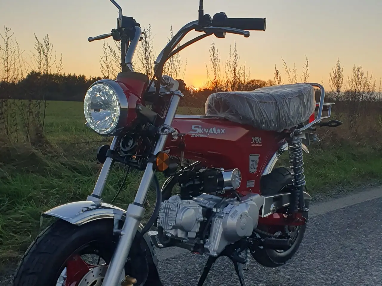 Billede 1 - DAX Knallert flot retro design