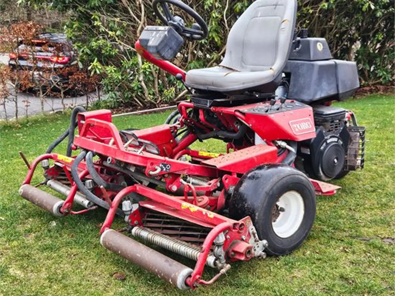 Billede 1 - Toro Greensmaster 3100 - Cylinder lawn mower - With 3 verticutter heads