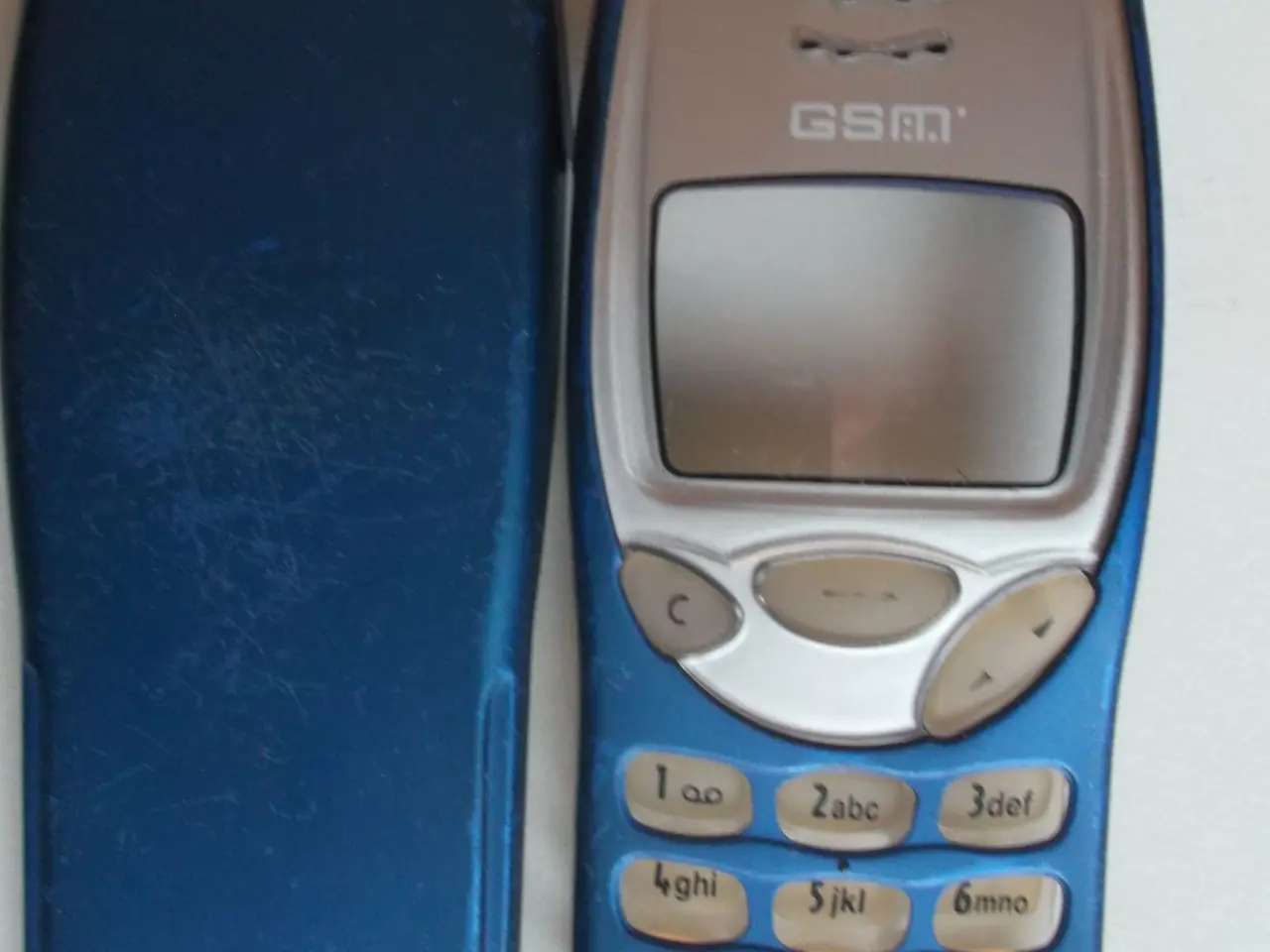 Billede 1 - Cover og tastatur til Nokia 3210 mobiltelefon