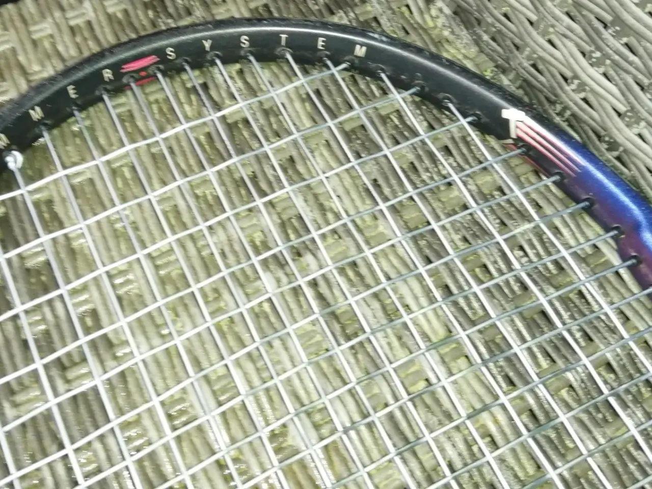 Billede 5 - WILSON HAMMER 5.9 GRAPHITE, 4 1/2, FLOT STAND