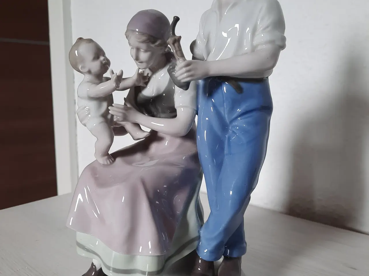 Billede 1 - Porcelænsfigur Gräfenthal familie