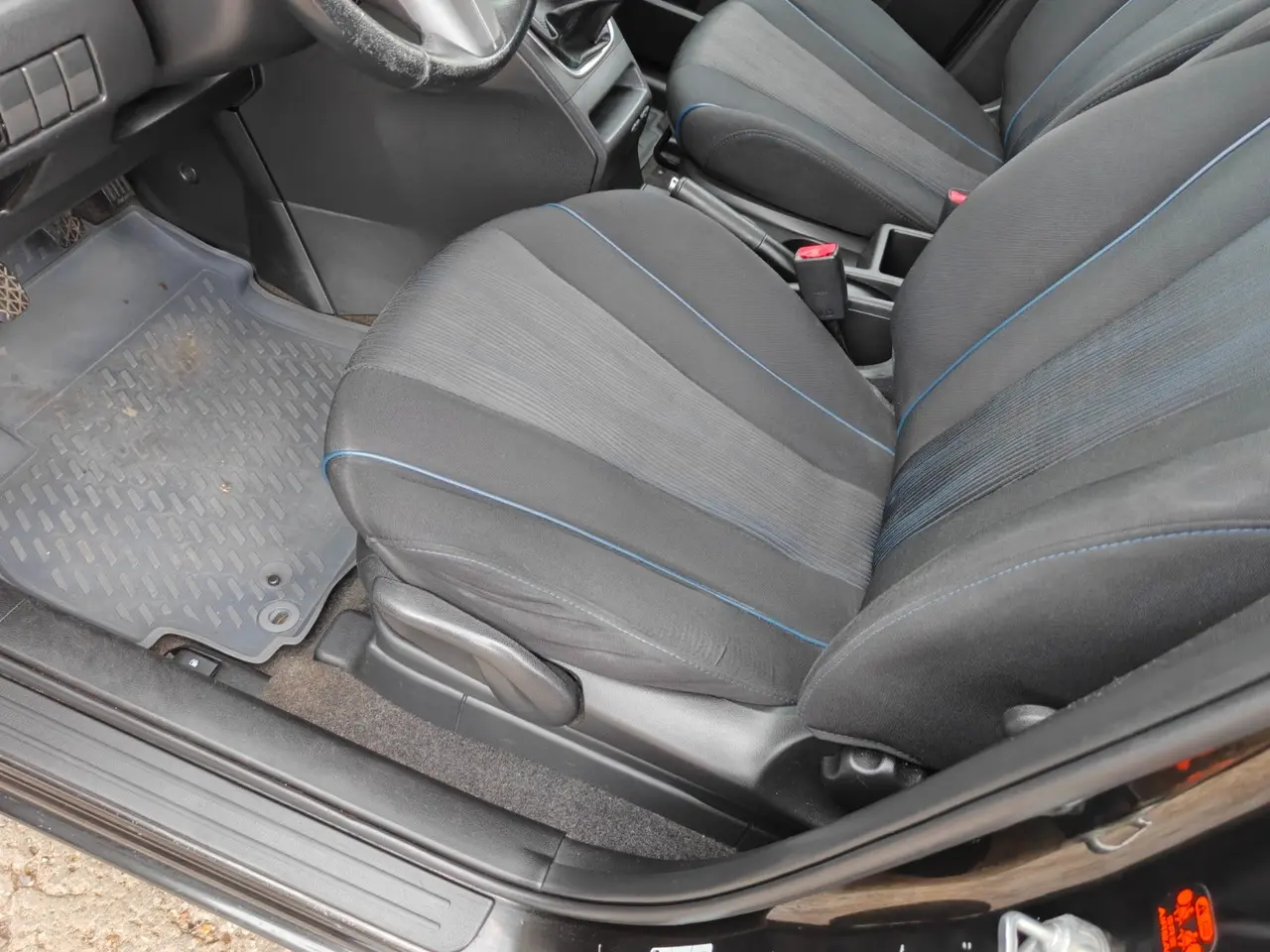 Billede 12 - Mazda 5 2,0 Sport 7prs