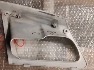 CBR 600