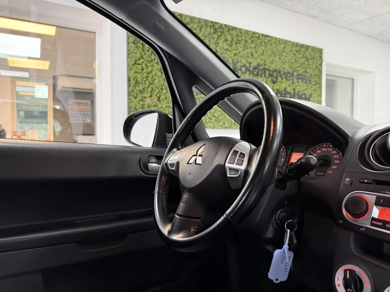 Billede 5 - Mitsubishi Colt 1,3 ClearT Elegance CP 95HK 5d