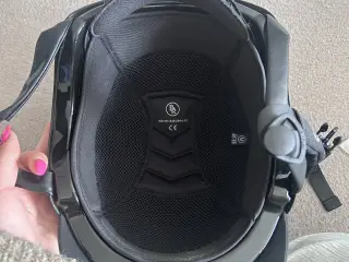 Ride hjelm