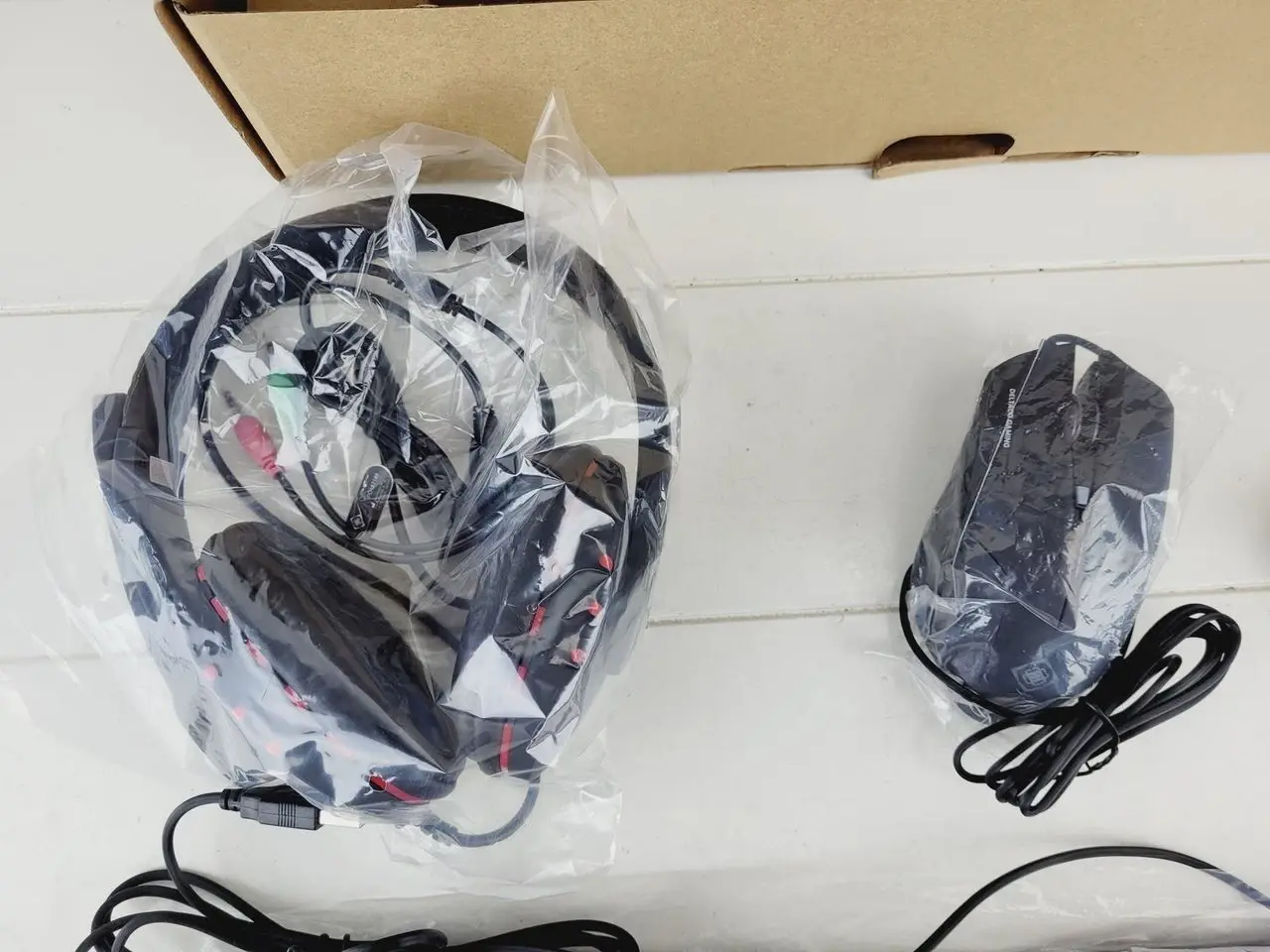 Billede 5 - Tastatur, DELTACO , 4-i-1 Gaming Gear Kit