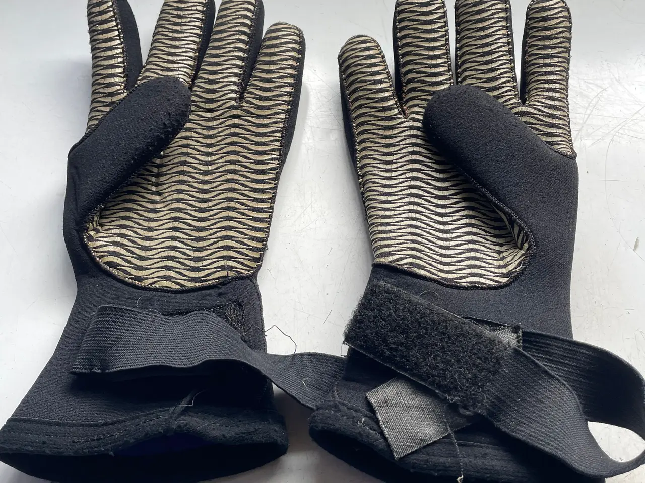 Billede 2 - Neopren dykker handsker