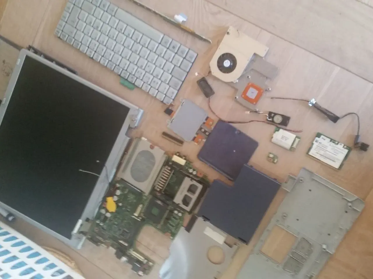 Billede 4 - Fujitsu lifebook c1110 sælges i dele