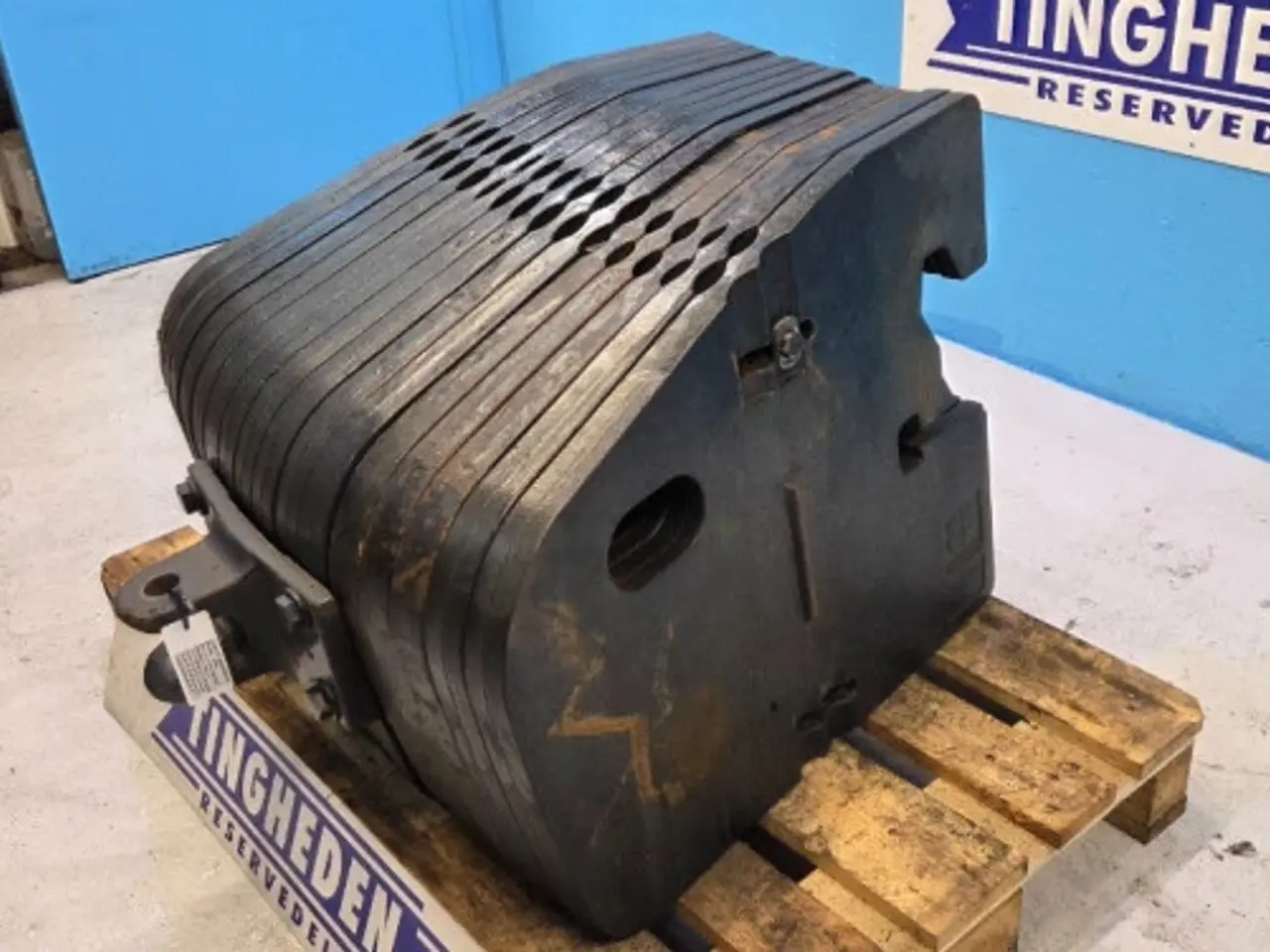 Billede 9 - New Holland T8 Frontvægt Kit 719665006