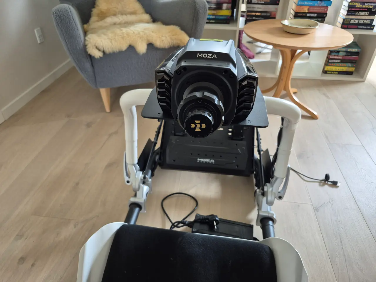 Billede 8 - Racer cockpit med  moza rat og pedaler