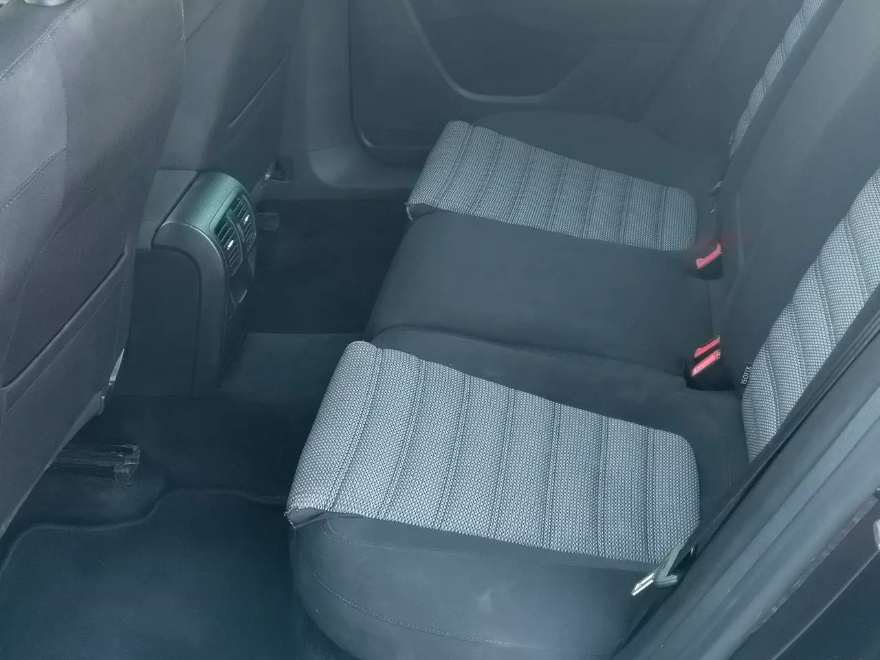 Billede 9 - VW Passat B7 2014, DSG, 2.0tdi 140 comfort variant