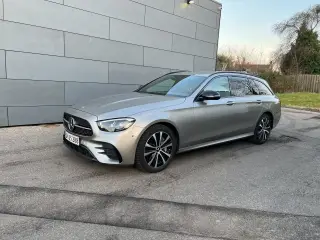 Mercedes E300 de 2,0 AMG Line stc. aut.