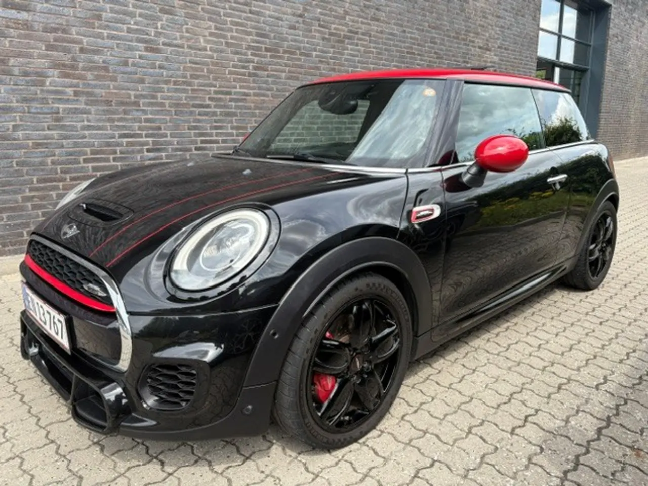 Billede 1 - Mini Cooper S J Cooper Works 2,0 231HK 3d 6g Aut.