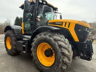 JCB Fastrac 4220
