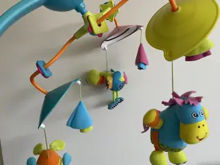 Fischer-Price babymobile med musik og farverige fi